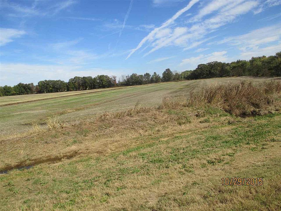 2nd image of 266 Cole Rd