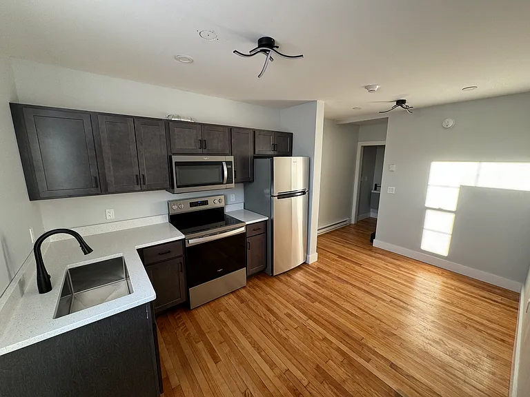 140 S Litchfield St #2 — Photo 7