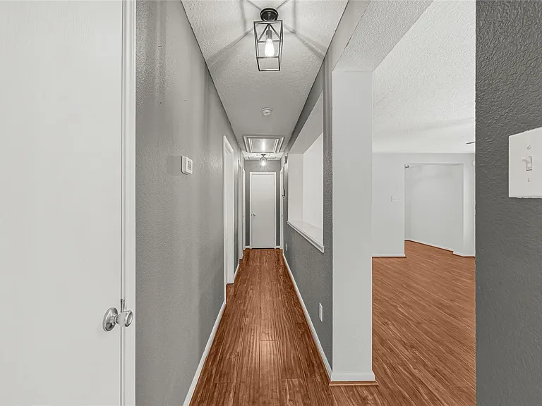 7715 Sagemark Ridge Dr — Photo 19
