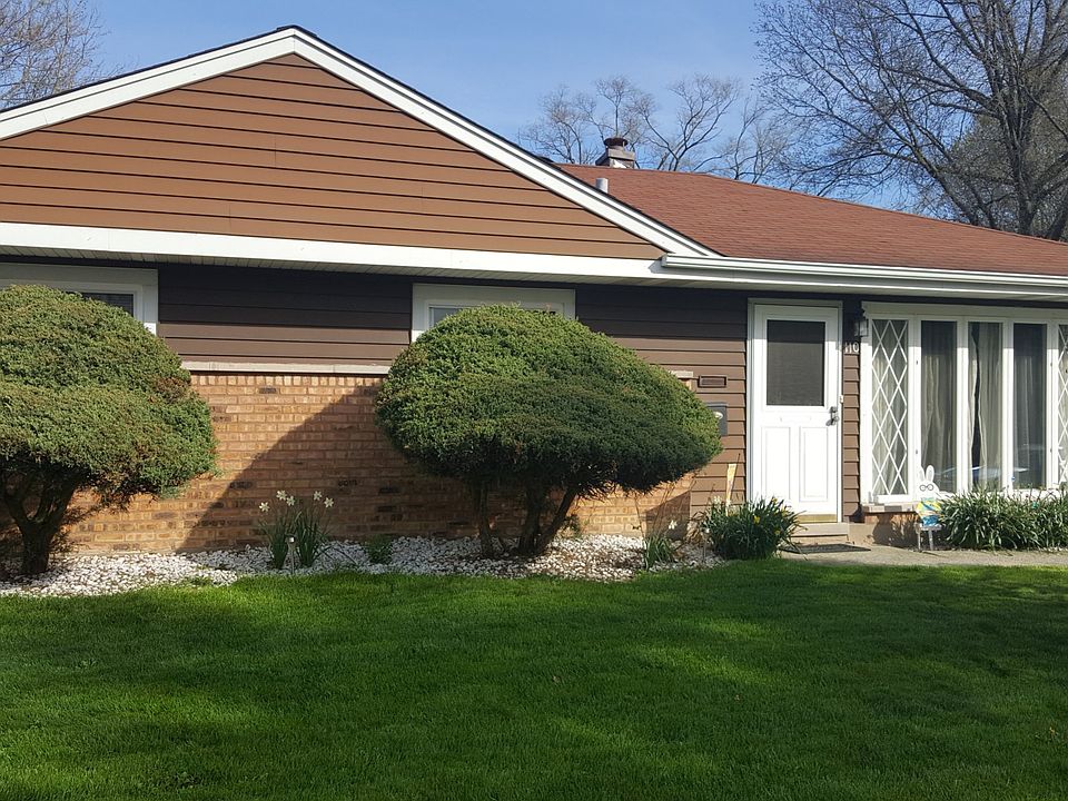 1st image of 110 Nanti St