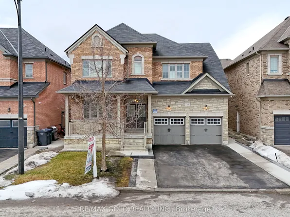 10 Dopp Cres, Brampton, ON L6P 4C8