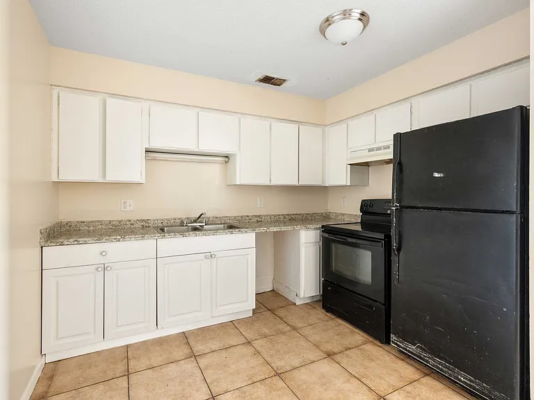 37540 Martin Luther King Blvd — Photo 6