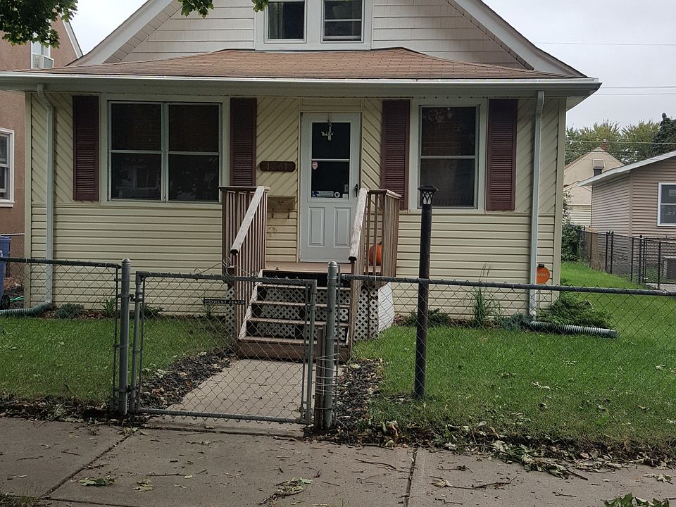 2nd image of 1261 5th St E
