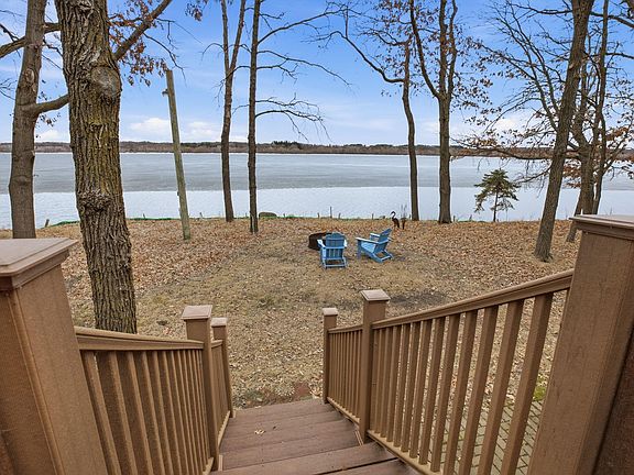 2nd image of 10960 W Lake Rd