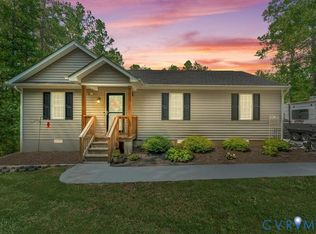 4758 Powhatan Lakes Rd, Powhatan, VA 23139