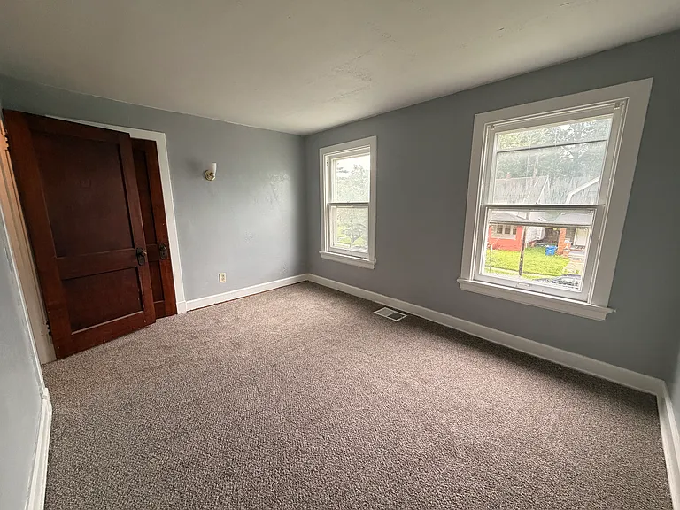 3209 Kimball Ave — Photo 12