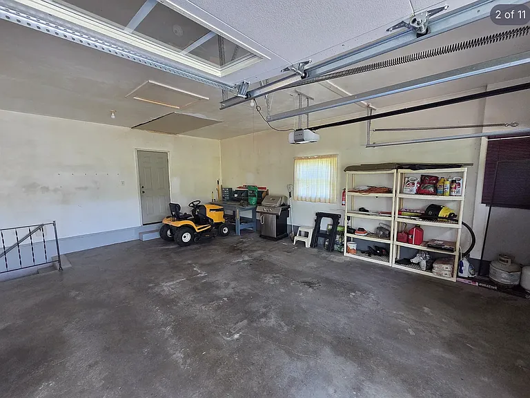 219 Sunset Dr — Photo 10