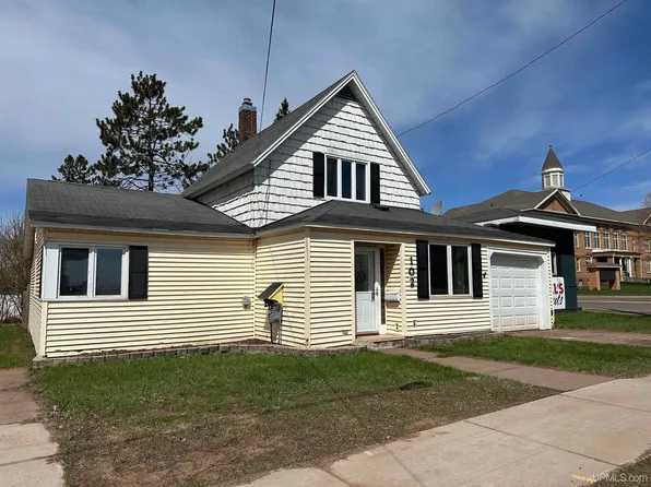 102 S Moore St, Bessemer, MI 49911