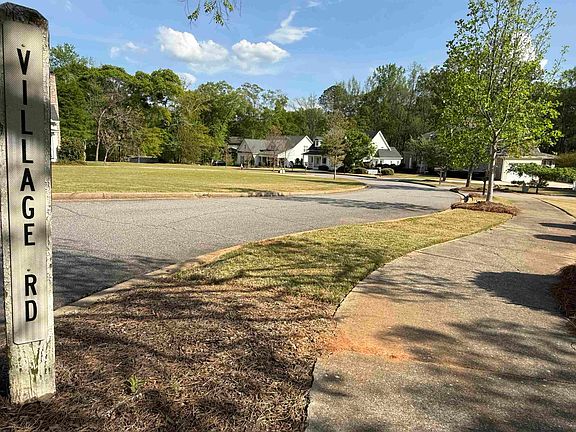 3rd image of 533 Village Rd #21