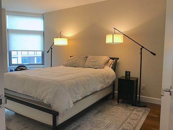 5th image of 217 51st Ave APT 722