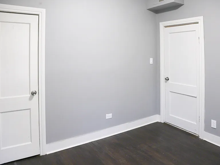 738 E Marquette Rd #1 — Photo 10