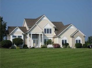 305 Moul Rd, Hilton, NY 14468