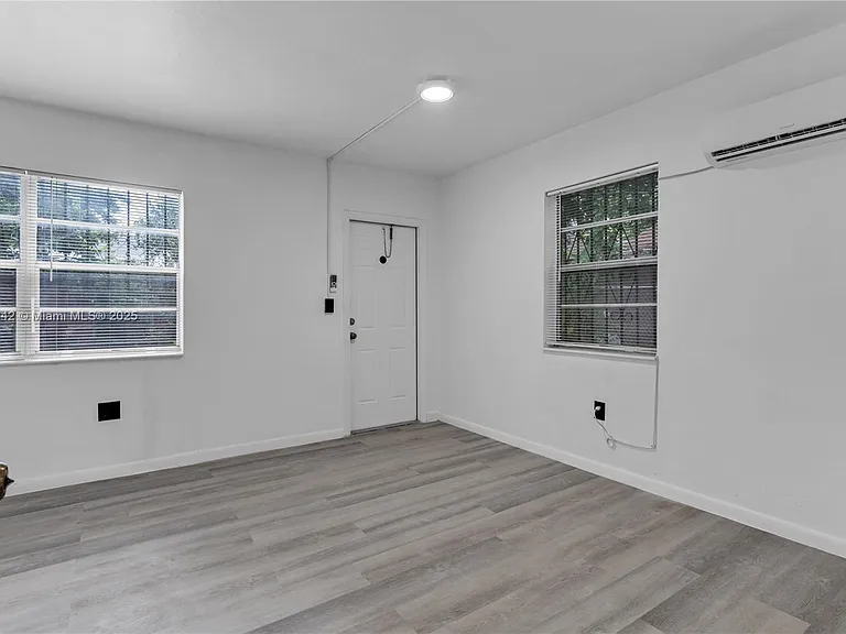 46 NW 62nd St #4 — Photo 13