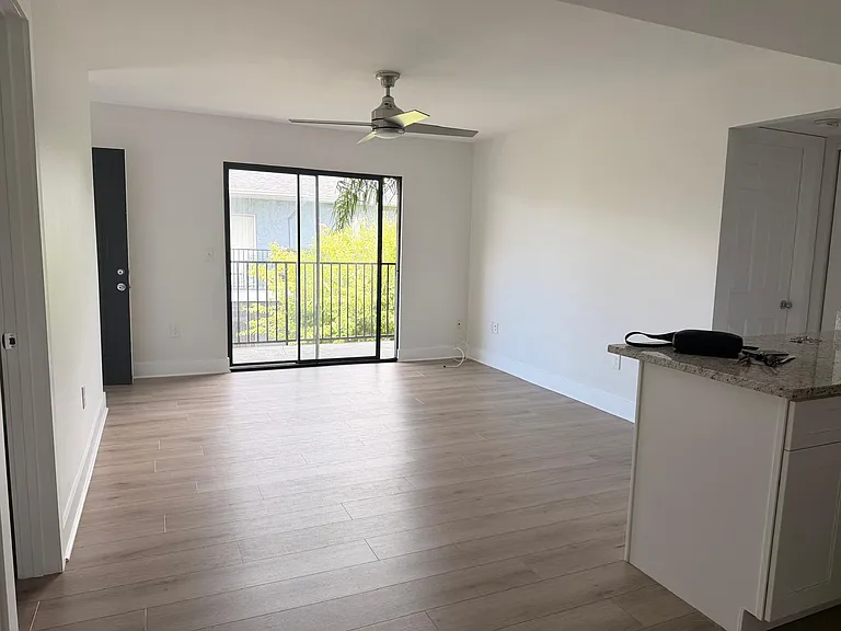 3711 W Iowa Ave #218 — Photo 8