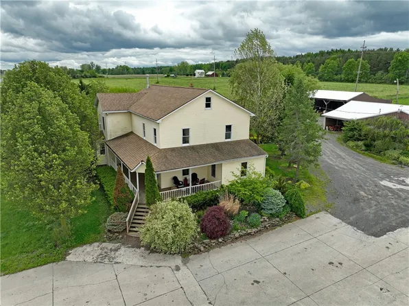 4172 State Route 14a Hwy, Penn Yan, NY 14527