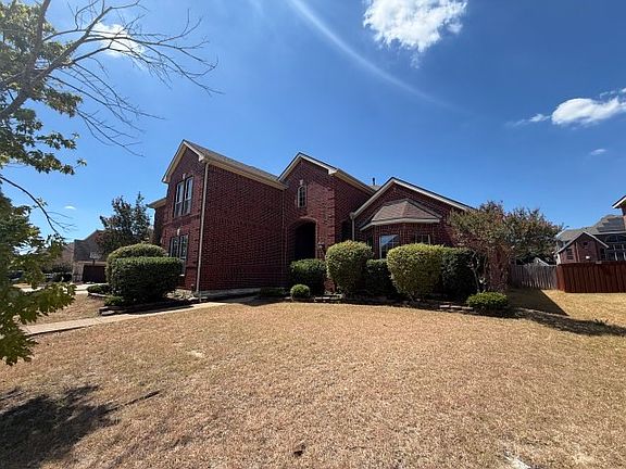 2nd image of 1105 Marisa Ln