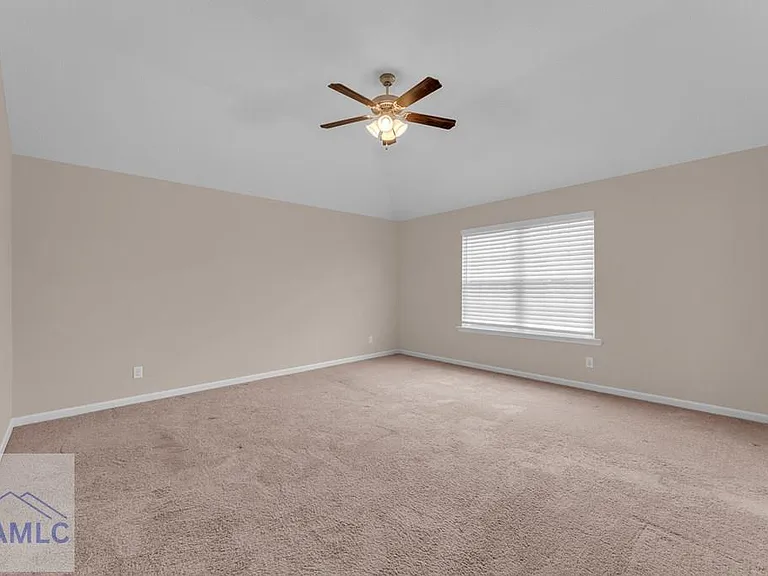 139 W West Winn Ave — Photo 27