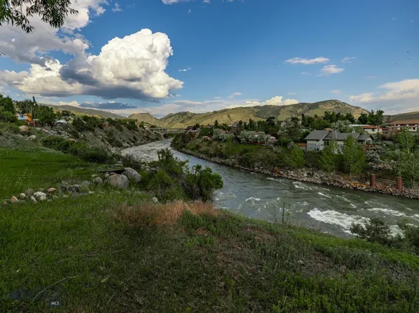 104 Vista St, Gardiner, MT 59030