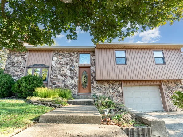 3736 Cliffwood Ct, Alexandria, KY 41001