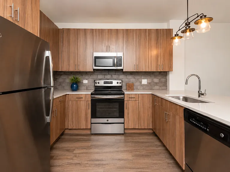 2109 S Halsted LLC — Photo 15