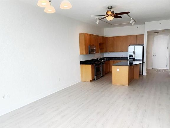 4th image of 150 E Robinson St Unit 2906