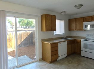 1800 Crater Lake Ave APT 27, Medford, OR 97504