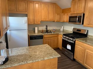 17041 Roscoe Blvd UNIT 4, Northridge, CA 91325