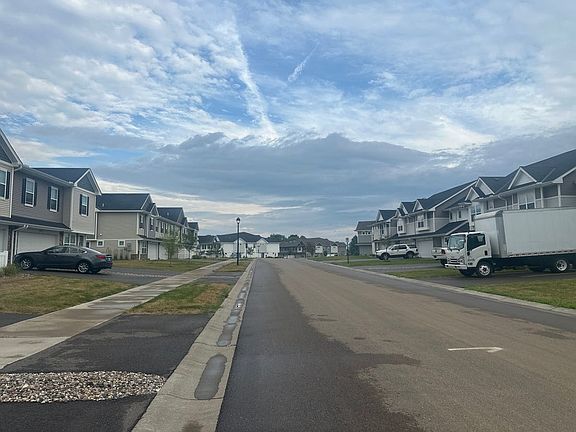4th image of 8101 149th Ln NW