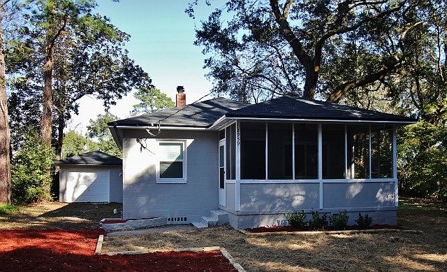 1st image of 2959 Myra St