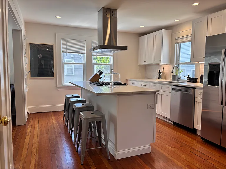 144 Bungalow Ave — Photo 9