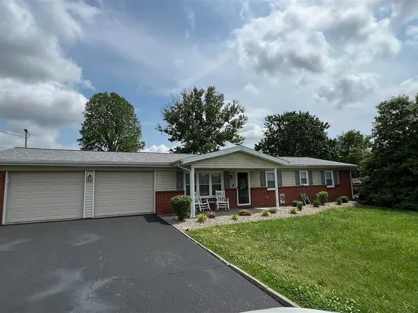 1506 Longview Dr, Campbellsville, KY 42718