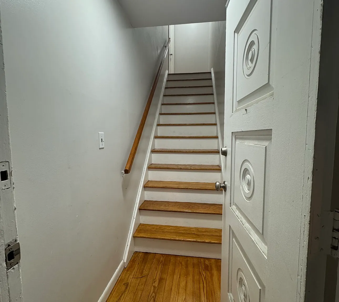 2 bed, 1000 sqft, $2,250 — Photo 2