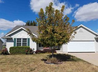 317 Lake Lida Ln, Rochelle, IL 61068