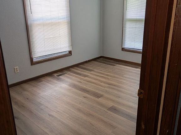 5th image of 901 E Shup St #901
