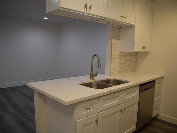 3rd image of 82567 Avenue 48 APT 118