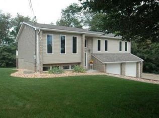 420 Camp St, North Huntingdon, PA 15642