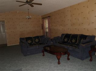 21235 SW Peach Blossom St, Dunnellon, FL 34431