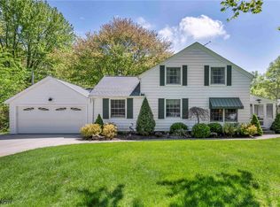 11483 Robson Rd, Grafton, OH 44044