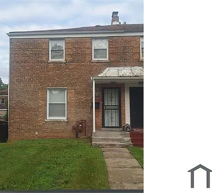 9814 S Clyde Ave — Photo 1