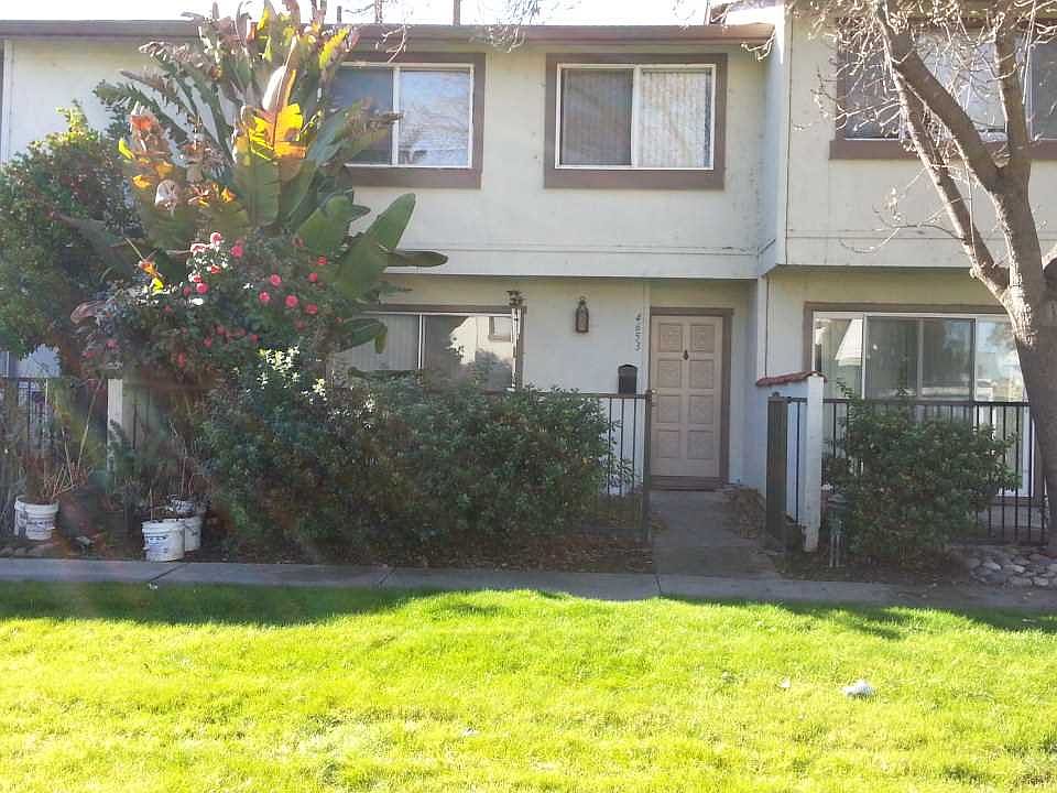 1st image of 4653 Barcelona Way