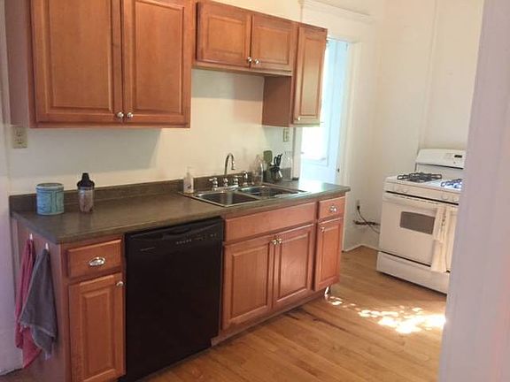 5th image of 669 Grand Ave APT 6B