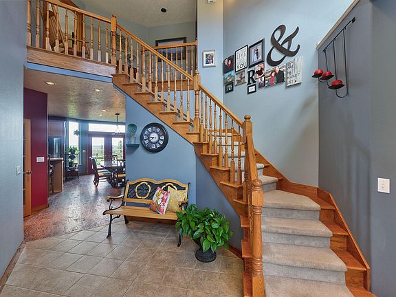 4th image of 40255 Frogberry St