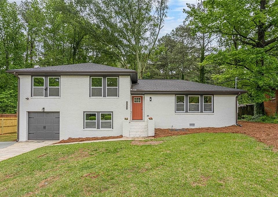 1st image of 2550 Miriam Ln