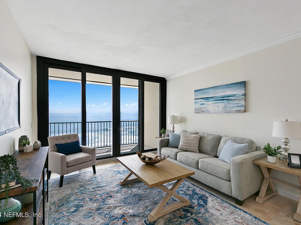 1st image of 601 1ST Street S #7E