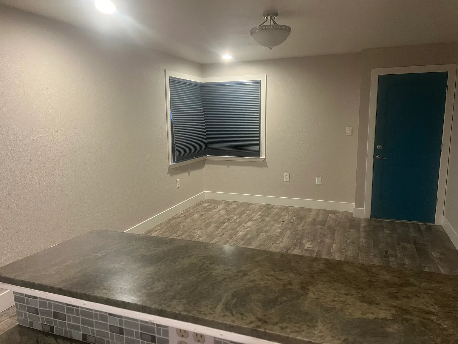 124 Hiawatha Ave — Photo 3