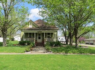 307 S Madison St, Bloomfield, IA 52537