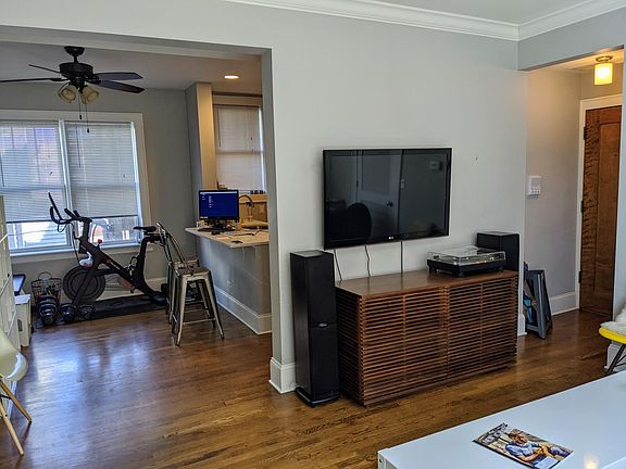 5th image of 2804 W Logan Blvd #2B