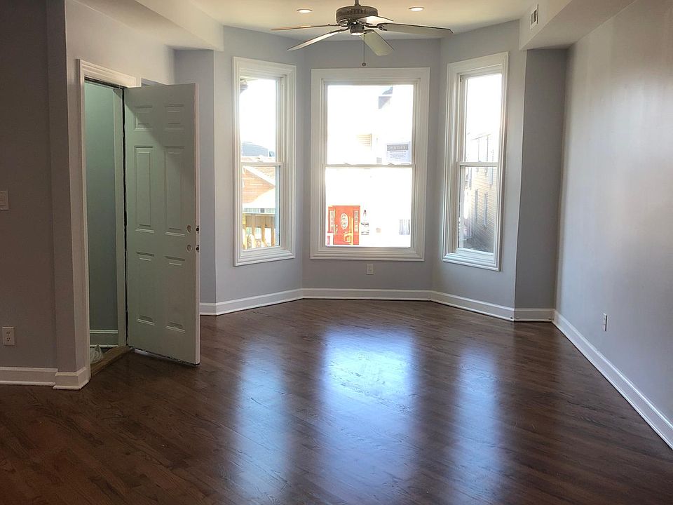 1st image of 3329 W Cuyler Ave #2