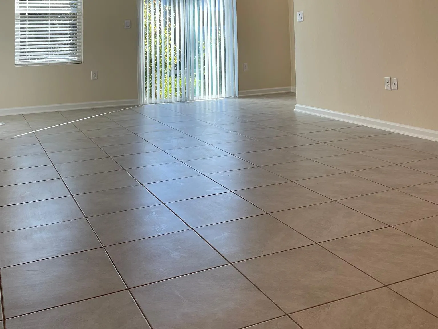 7599 Legacy Trl — Photo 2