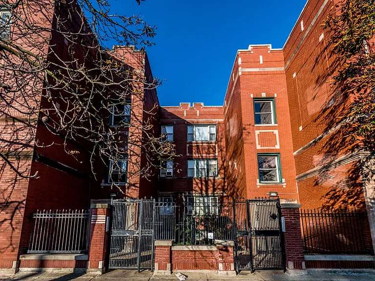 6306 S Fairfield Ave — Photo 10